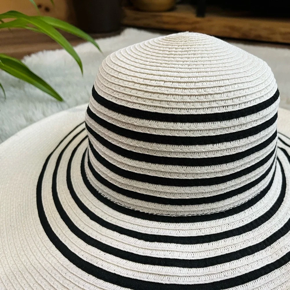 NWT Bikini Village Sun Hat - Picture 3 of 6